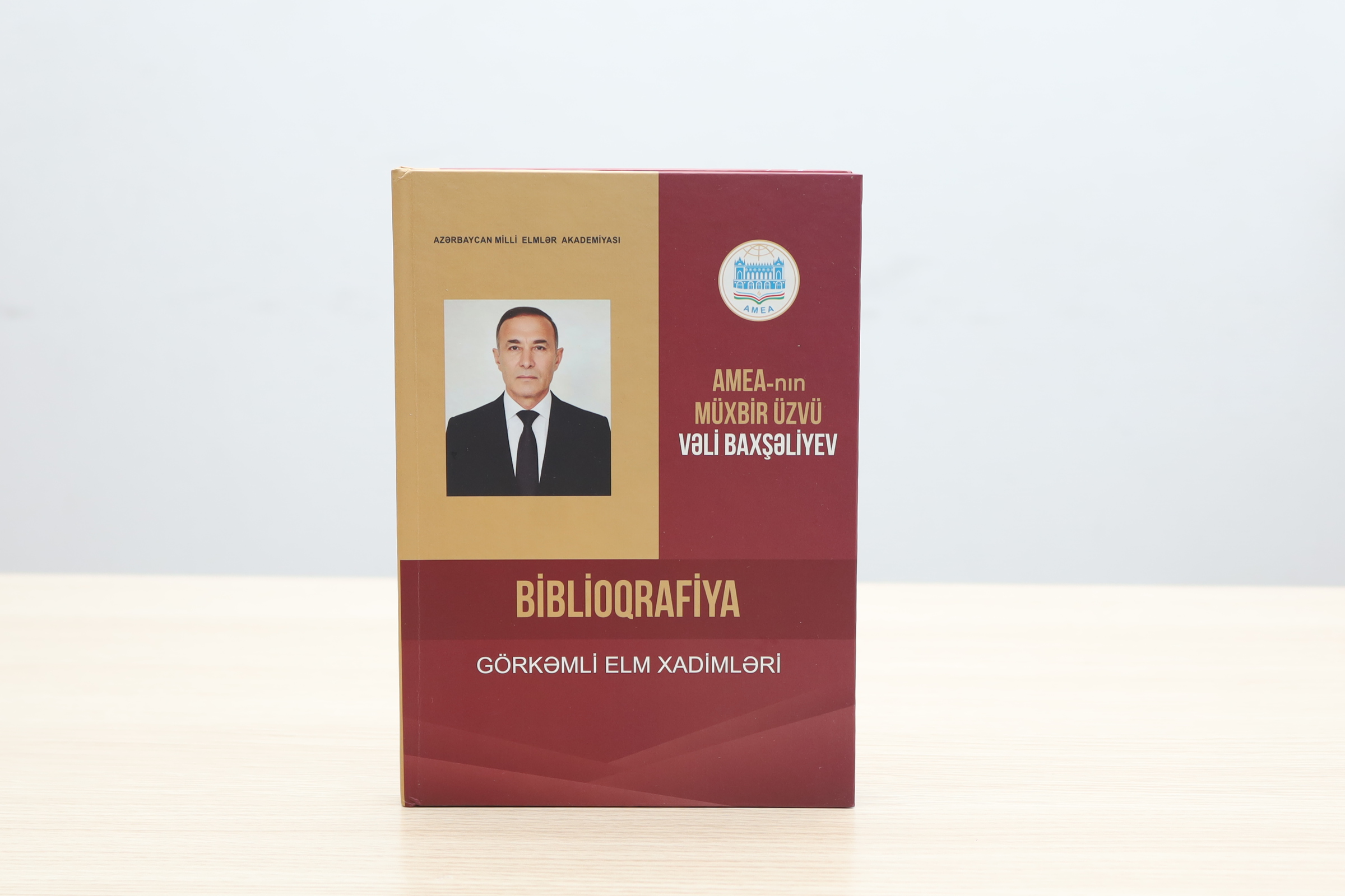 AMEA-nın müxbir üzvü Vəli Baxşəliyev: biblioqrafiya