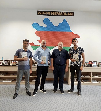 "Bir qrup şəhid ailə üzvləri, müharibə iştirakçıları və qazilər MEK-in Qarabağ müharibəsi qəhrəmanları fondunu ziyarət e