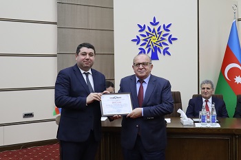 "Mərkəzi Elmi Kitabxananın direktoru fəxri fərmanla təltif olunub"