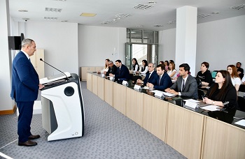 "AMEA-da doktorantura və dissertanturaya sənəd qəbulunun gedişi ilə bağlı vəziyyətin monitorinqinə həsr olunmuş iclas ke