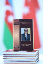 Əjdər Əkbər oğlu Məcidov: biobiblioqrafik göstərici