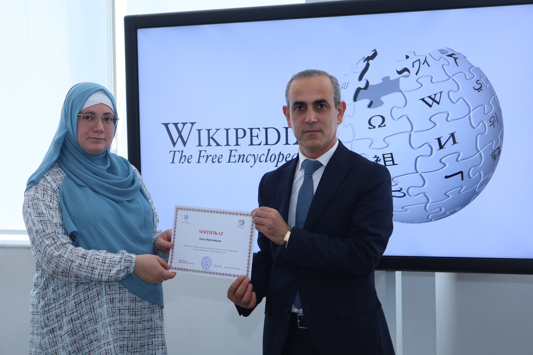 "MEK-də təlim keçən bir qrup gənc sertifikatla təltif olunub"