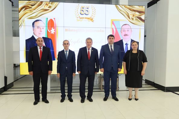 "MEK-də “Müstəqillik yollarında: Heydər Əliyevdən İlham Əliyevə” adlı  lektoriya keçirilib"
