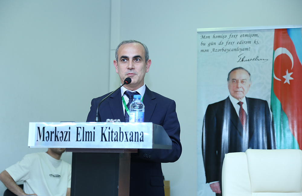 Mərkəzi Elmi Kitabxananın direktoru texnika elmləri doktoru Hüseyn Hüseynov “Azərbaycan və Türkiyə dünya siyasətində” mövzusunda keçirilən beynəlxalq simpoziumda  məruzə ilə çıxış edib