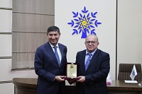 "MEK-in baş direktoru fəxri fərman və diplomla təltif olunub"