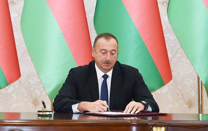 Azərbaycan Respublikasında 2025-ci ilin “Konstitusiya və Suverenlik İli” elan edilməsi haqqında Azərbaycan Respublikası Prezidentinin Sərəncamı
